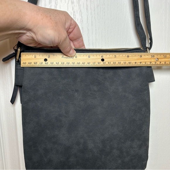 VR NYC O-Ring Puller Flap Over Messenger Shoulder/ crossbody Bag/purse Blue - Picture 6 of 7